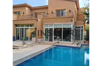 فيلا - 5 غرف نوم - 6 حمامات للبيع في سوان ليك قطامية - التجمع الاول - مدينة القاهرة الجديدة - القاهرة