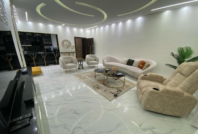 7833607 - Property Main Image