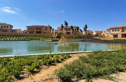 Apartment - 2 Bedrooms - 2 Bathrooms for sale in Mivida - 5th Settlement Compounds - The 5th Settlement - New Cairo City - Cairo