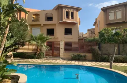 منزل مزدوج - 4 غرف نوم - 4 حمامات للبيع في مون فالي 2 - امتداد المستثمرين الشمالية - مدينة القاهرة الجديدة - القاهرة