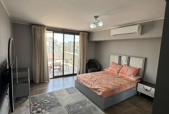 8284404 - Property Image 2