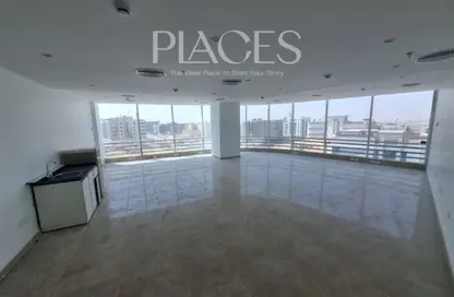 Office Space - Studio - 2 Bathrooms for sale in One Ninety Mall - South Teseen St. - The 5th Settlement - New Cairo City - Cairo