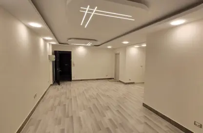 Apartment - 2 Bedrooms - 2 Bathrooms for sale in Madinaty - Cairo
