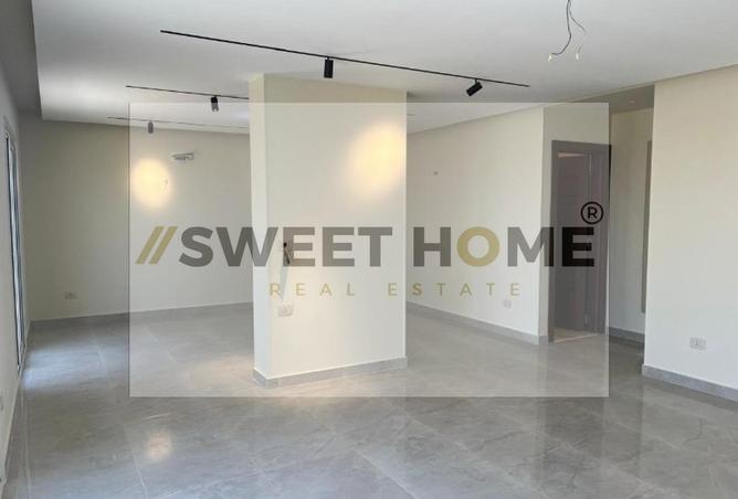 8337281 - Property Image 2