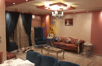 Apartment - 3 Bedrooms - 2 Bathrooms for sale in Thirteenth Sector - Zahraa El Maadi - Hay El Maadi - Cairo