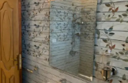 فيلا - 8 غرف نوم - 8 حمامات للبيع في طريق بيفرلي هيلز - الحي السابع عشر - الشيخ زايد - الجيزة