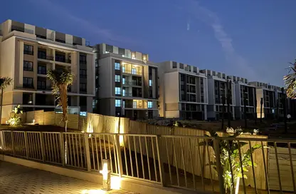 Apartment - 3 Bedrooms - 3 Bathrooms for sale in Fifth Square - The 5th Settlement - New Cairo City - Cairo