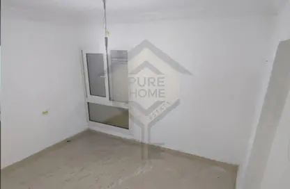 Apartment - 3 Bedrooms - 2 Bathrooms for sale in Abou Quer Road - Zezenia - Hay Sharq - Alexandria Apartment - 3 Bedrooms - 2 Bathrooms for sale in Abou Quer Road - Zezenia - Hay Sharq - Alexandria