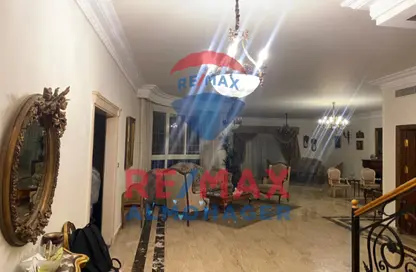 بناية كاملة - استوديو - 6 حمامات للايجار في المنطقة السياحية الأولى - المنطقة السياحية - الحي المتميز - مدينة 6 أكتوبر - الجيزة