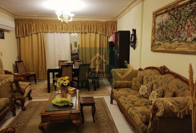 8280600 - Property Main Image