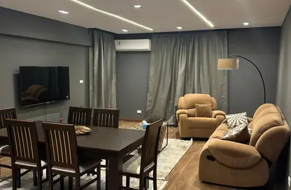 Apartment - 2 Bedrooms - 1 Bathroom for rent in Youssef Al Sebaey St. - Rehab City First Phase - Al Rehab - New Cairo City - Cairo