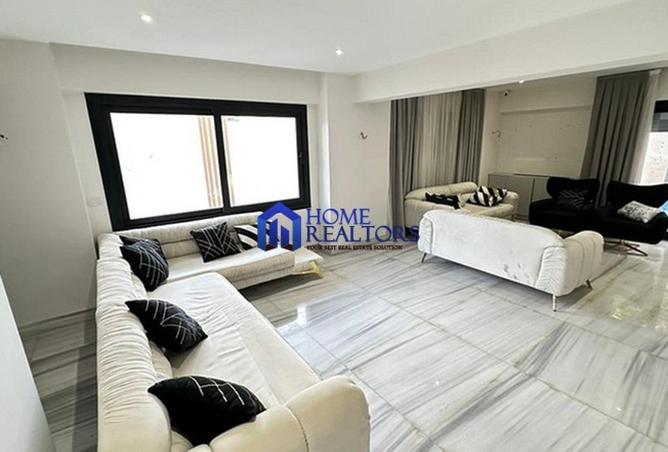 8496806 - Property Image 2