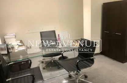 Office Space - Studio - 3 Bathrooms for rent in Al Merghany St. - Ard El Golf - Heliopolis - Masr El Gedida - Cairo