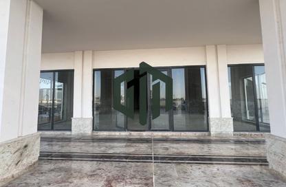 مطعم - استوديو - 1 حمام للايجار في سيتي هول 90 - شارع التسعين الشمالي - التجمع الخامس - مدينة القاهرة الجديدة - القاهرة