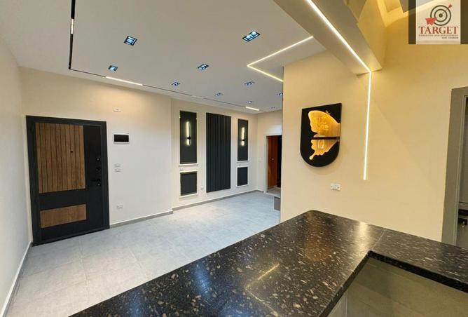 8063988 - Property Image 3