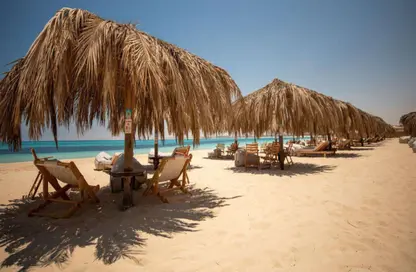 شاليه - 2 غرف نوم - 2 حمامات للبيع في بيت البحر - سيدي حنيش - الساحل الشمالي