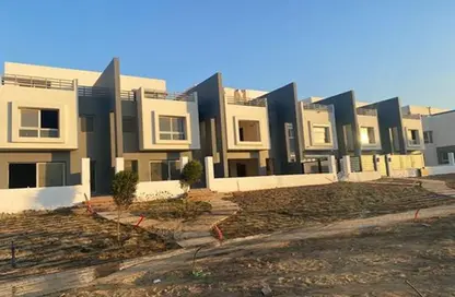 تاون هاوس - 4 غرف نوم - 3 حمامات للبيع في هايد بارك - كمبوندات التجمع الخامس - التجمع الخامس - مدينة القاهرة الجديدة - القاهرة