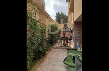 فيلا - 5 غرف نوم - 3 حمامات للبيع في شارع اخناتون - الحي الخامس - التجمع الخامس - مدينة القاهرة الجديدة - القاهرة
