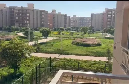 شقة - 3 غرف نوم - 3 حمامات للايجار في مدينة وصال - كمبوندات الشروق - مدينة الشروق - القاهرة