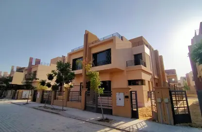 Apartment - 3 Bedrooms - 3 Bathrooms for sale in Alma - 2nd District - Sheikh Zayed City - Giza