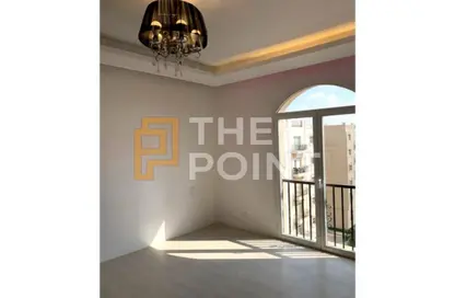 Apartment - 2 Bedrooms - 2 Bathrooms for sale in Garden Residence - Hyde Park - New Cairo City - Cairo