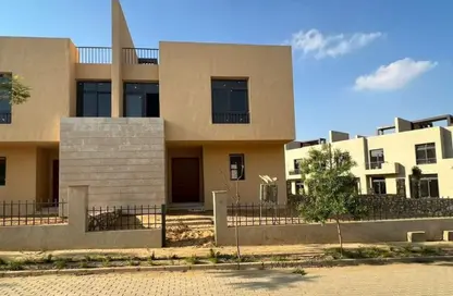 تاون هاوس - 3 غرف نوم - 4 حمامات للبيع في أو ويست - كمبوندات 6 أكتوبر - مدينة 6 أكتوبر - الجيزة