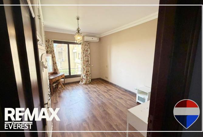 8379001 - Property Image 2