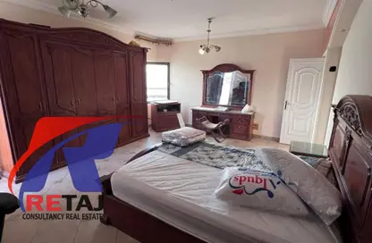 شقة - 3 غرف نوم - 2 حمامات للايجار في شارع مكرم عبيد - المنطقة السادسة - مدينة نصر - القاهرة