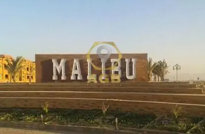 شاليه - 3 غرف نوم - 2 حمامات للبيع في ماليبو - العين السخنة - السويس