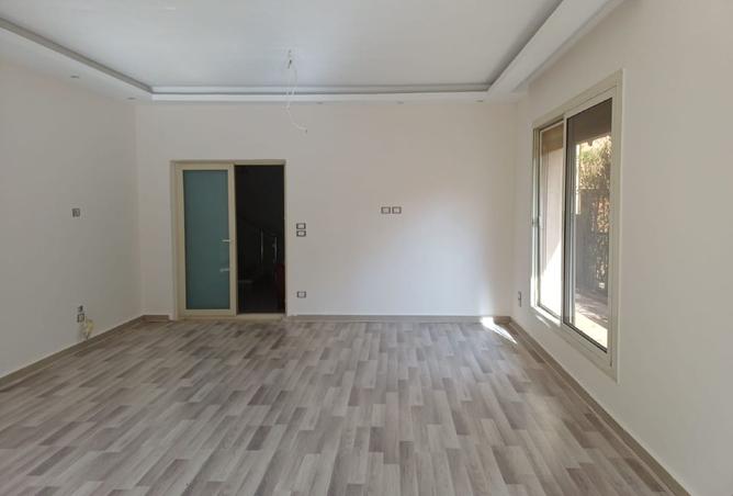 8464705 - Property Image 3