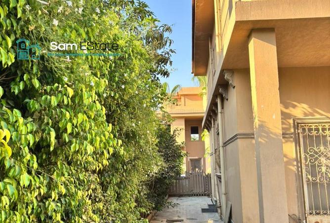 8230402 - Property Image 2