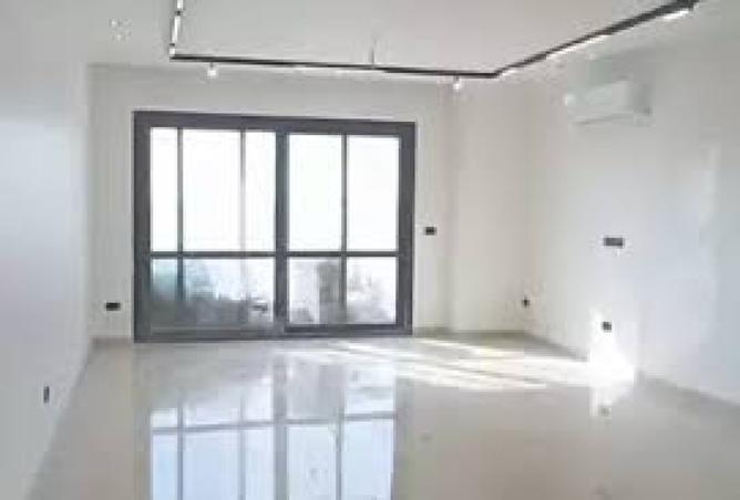 8476706 - Property Image 2