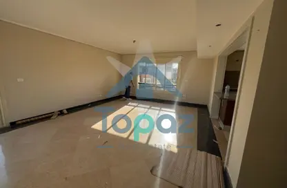 شقة - 2 غرف نوم - 3 حمامات للايجار في نيو جيزة - طريق مصر اسكندرية الصحراوي - مدينة 6 أكتوبر - الجيزة شقة - 2 غرف نوم - 3 حمامات للايجار في نيو جيزة - طريق مصر اسكندرية الصحراوي - مدينة 6 أكتوبر - الجيزة