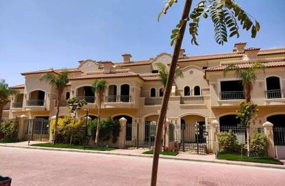 Villa - 6 Bedrooms - 4 Bathrooms for sale in Al Patio 5 East - El Patio - El Shorouk Compounds - Shorouk City - Cairo