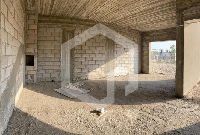 8380089 - Property Image 2