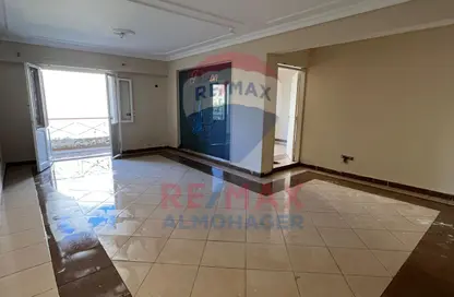Apartment - 3 Bedrooms - 2 Bathrooms for sale in Hadayek Al Mohandessin - 4th District - Sheikh Zayed City - Giza