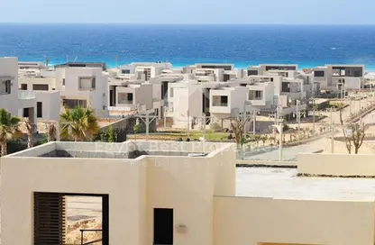 شاليه - 2 غرف نوم - 3 حمامات للبيع في هاسييندا وايت - سيدي عبد الرحمن - الساحل الشمالي