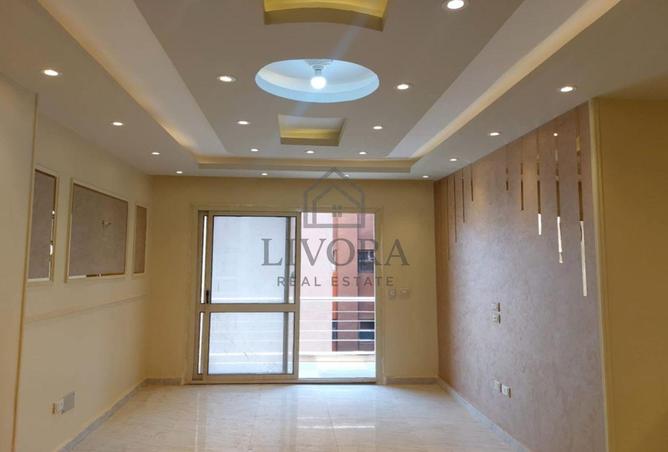 8223204 - Property Main Image