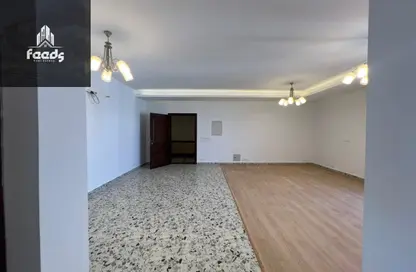 Apartment - 2 Bedrooms - 1 Bathroom for rent in Hyde Park - 5th Settlement Compounds - The 5th Settlement - New Cairo City - Cairo