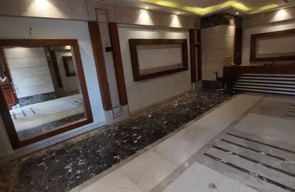 Office Space - Studio - 2 Bathrooms for rent in Omar Ibn Al Khattab St. - Almazah - Heliopolis - Masr El Gedida - Cairo