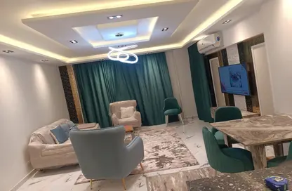 Apartment - 2 Bedrooms - 1 Bathroom for rent in El Rehab Extension - Al Rehab - New Cairo City - Cairo