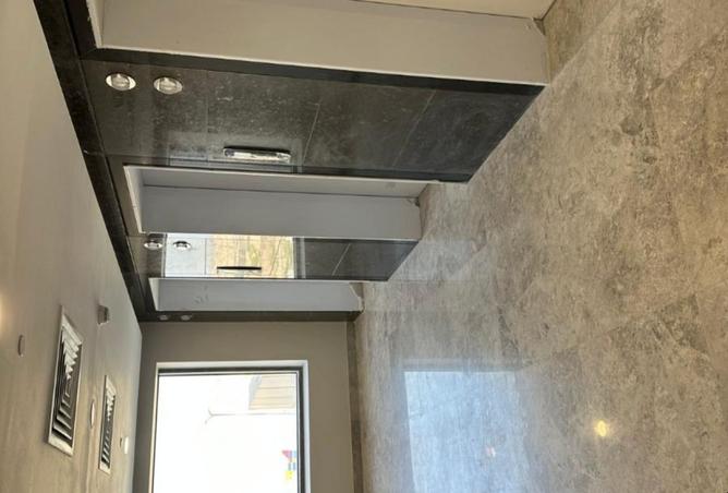 8321005 - Property Image 3