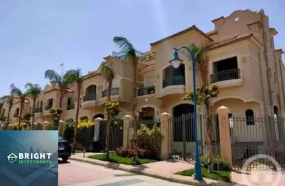Apartment - 3 Bedrooms - 3 Bathrooms for sale in Al Patio 5 East - El Patio - El Shorouk Compounds - Shorouk City - Cairo