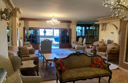 شقة - 4 غرف نوم - 3 حمامات للبيع في شارع الخليفه المأمون - روكسي - مصر الجديدة - القاهرة