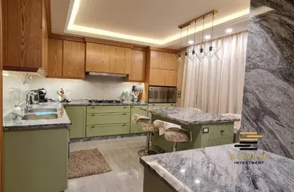 Apartment - 3 Bedrooms - 3 Bathrooms for rent in Stone Residence - 5th Settlement Compounds - The 5th Settlement - New Cairo City - Cairo