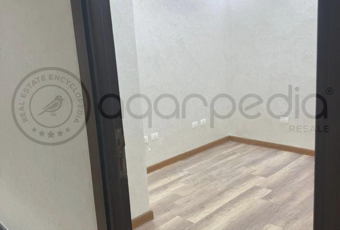 8384444 - Property Image 3