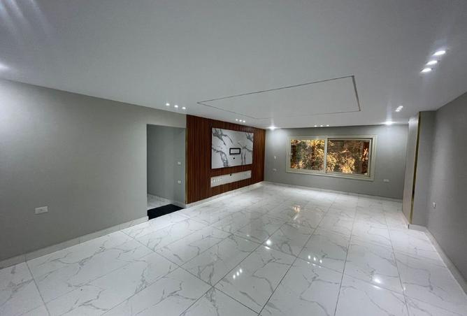 8082513 - Property Image 3