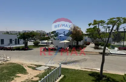(بنتهاوس  (روف - 2 غرف نوم - 2 حمامات للبيع في ماونتن فيو راس الحكمة - راس الحكمة - الساحل الشمالي
