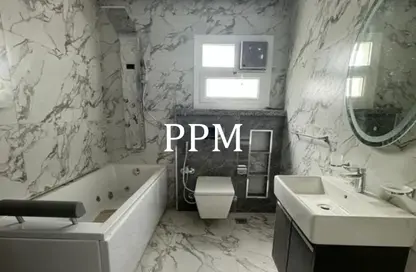 Apartment - 3 Bedrooms - 3 Bathrooms for rent in Hyde Park - New Cairo City - Cairo