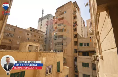 Apartment - 3 Bedrooms - 2 Bathrooms for sale in Ahmed Fouad Darwish No.2 St. - Bolkly - Hay Sharq - Alexandria